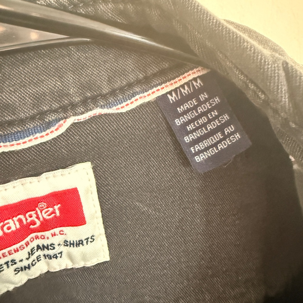 Wrangler Charcoal Button-Up Denim Shirt - Picture 5 of 6